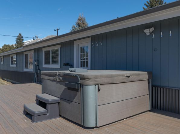 300 S 4th St, Bellevue, ID 83313
