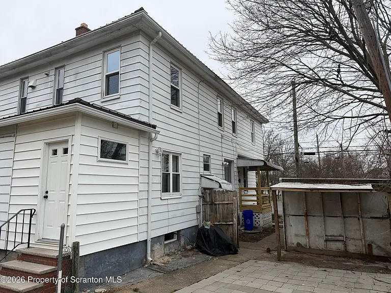 1154 Murray St — Photo 11