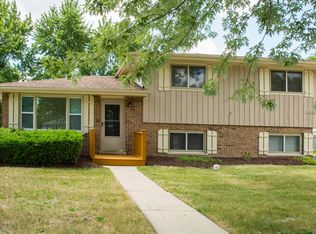 4242 Clark Dr, Richton Park, IL