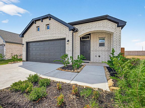 4th image of 5008 Marcasca Dr