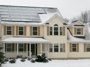 33 Summit Rd, Andover, NJ 07821