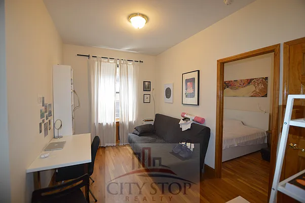 Rented by City Stop Realty | media 24