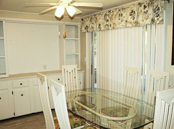 3rd image of 27 Ocoa Ct