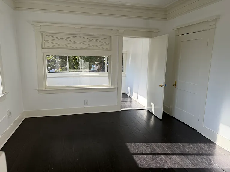 500 W Wilson Ave #502-1/2 — Photo 5