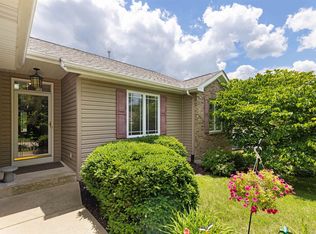 10589 Harrison Ct, Roscoe, IL 61073