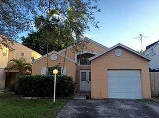 10106 SW 223rd Ter, Cutler Bay, FL 33190
