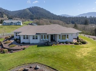 825 Marvin Rd, Tillamook, OR 97141
