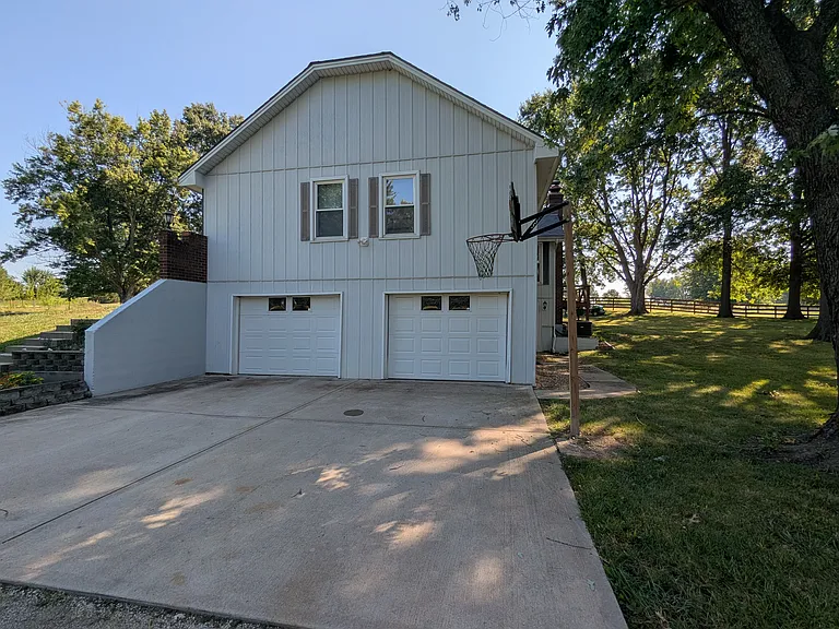16719 Ragsdale Rd — Photo 2