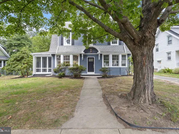 810 Lincoln Ave, Palmyra, NJ 08065