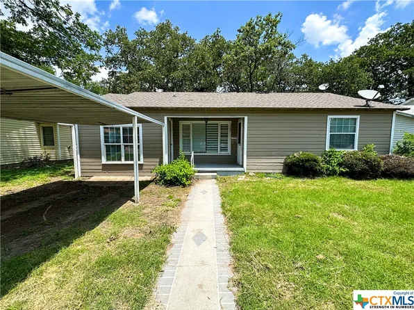 109 Austin St, Gatesville, TX 76528