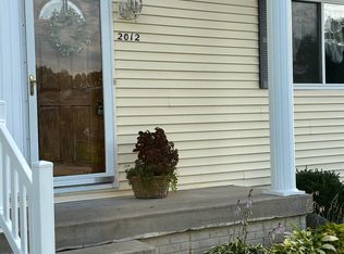 2012 S 2nd Ave, Morton, IL 61550