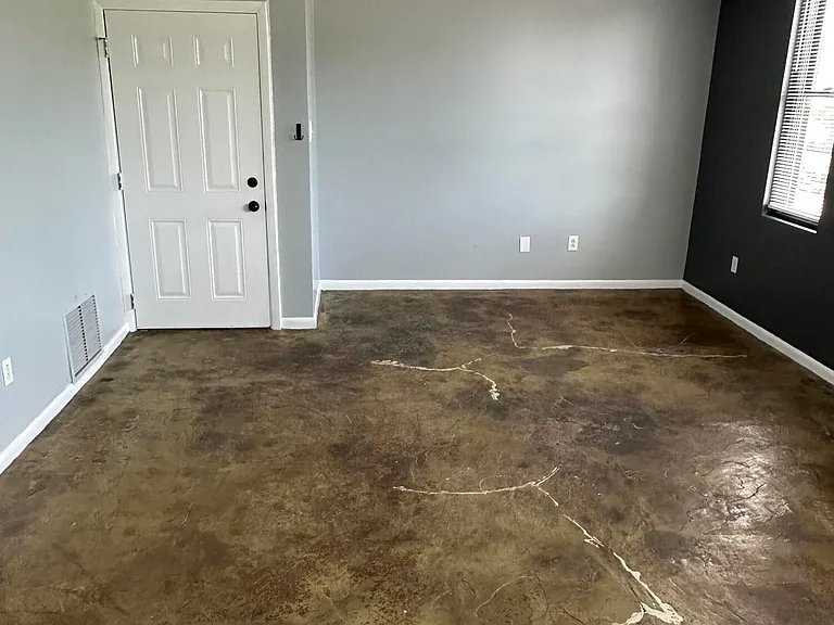 703 Wilkinson Blvd #4 — Photo 18