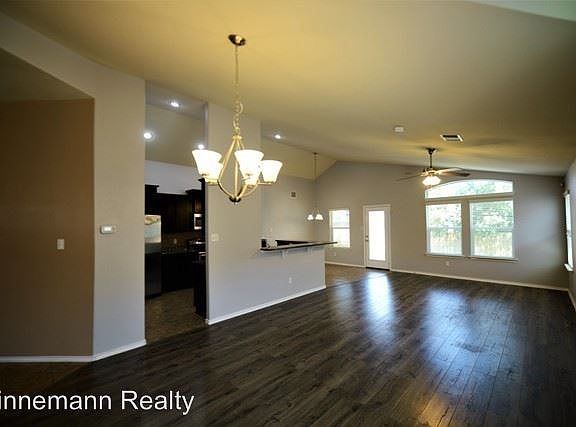 2nd image of 3611 Parkmill Dr