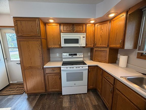 5th image of 1306 Palmer Pl