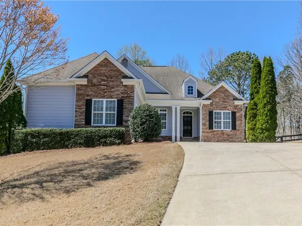 29 Roberson Dr NE, Cartersville, GA 30121