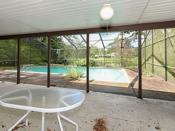 5th image of 100 Blue Lake Dr