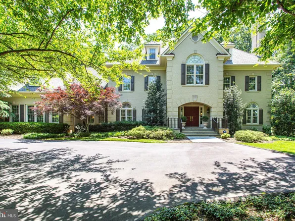 1209 Alps Dr, Mc Lean, VA 22102