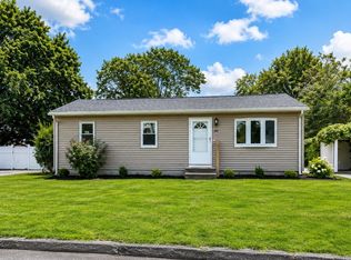 40 Partridge Dr, Springfield, MA 01119
