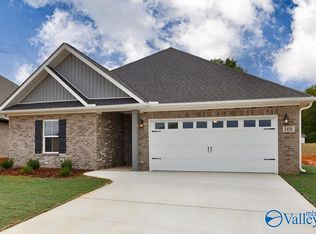 108 Alton Dale Dr, Toney, AL 35773