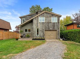 1119 Firefly Ln, Ottawa, ON K4M 0T6