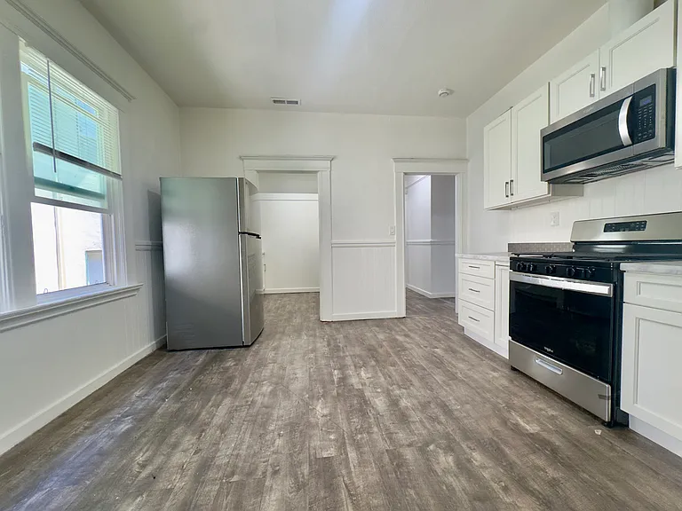 3115 Martin Luther King Jr Way — Photo 19