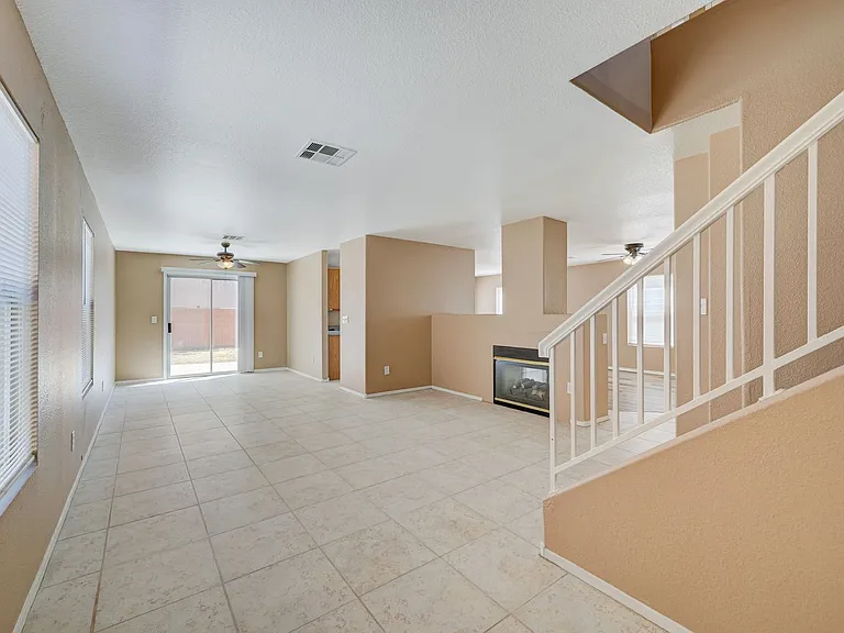 8621 Grand Pine Ave — Photo 33