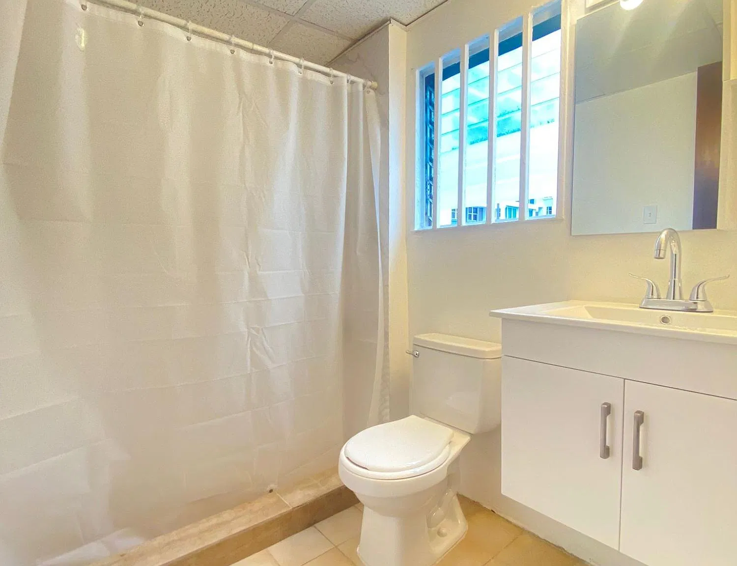 Ritz (Condominio) — Photo 3
