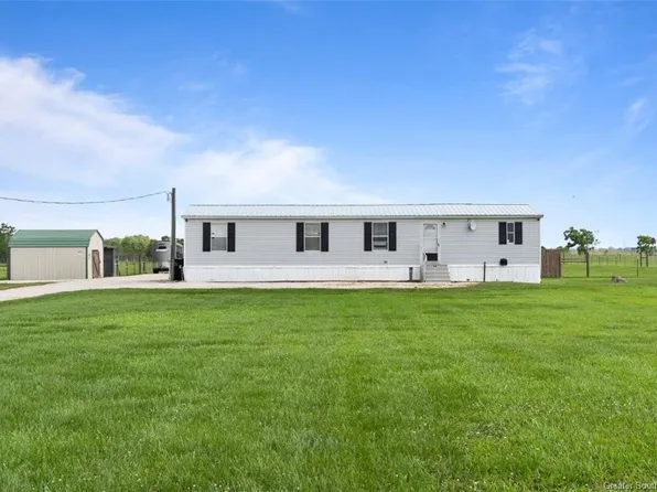 20056 Pinehill Cemetery Rd, Iowa, LA 70647