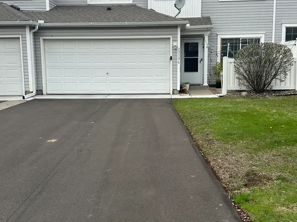 13196 Spencer Sweet Pea Ln, Eden Prairie, MN 55347