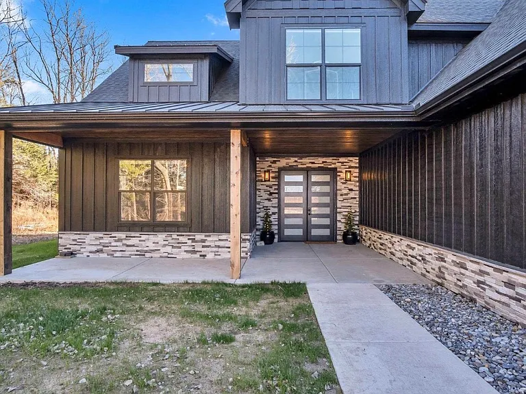 10606 Wildwood Dr — Photo 4