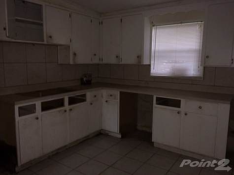 2nd image of 5 Mississippi Cir