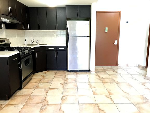 2nd image of 2454 37th St #2F
