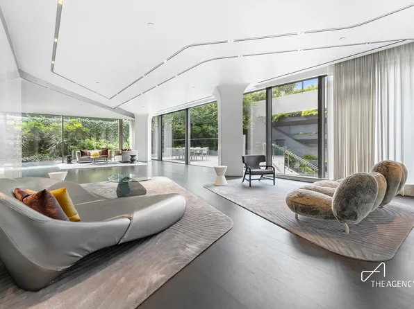 520 West 28th Street image 17 of 23