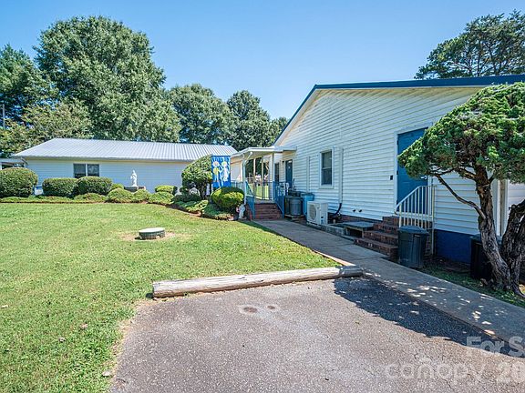 5th image of 2482 June Bug Rd