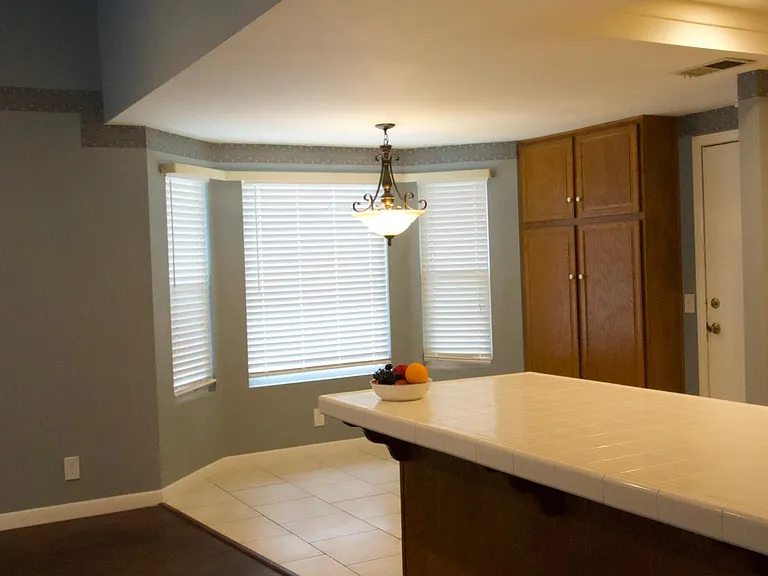 4019 Southhampton Rd — Photo 3