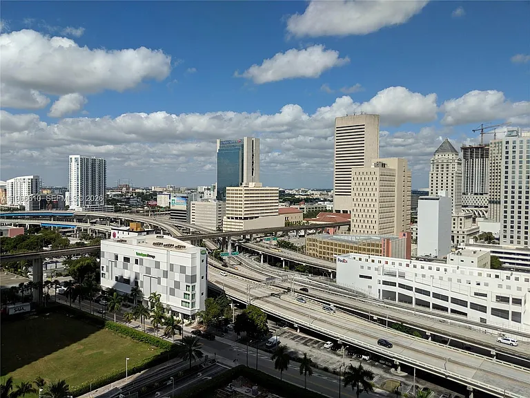 350 S Miami Ave #1901 — Photo 21
