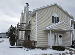 405 Greenwich Dr, Albany, NY 12203