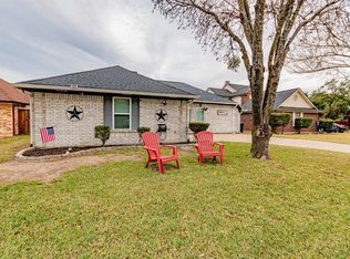 2505 Cottonwood Dr, Mesquite, TX 75150