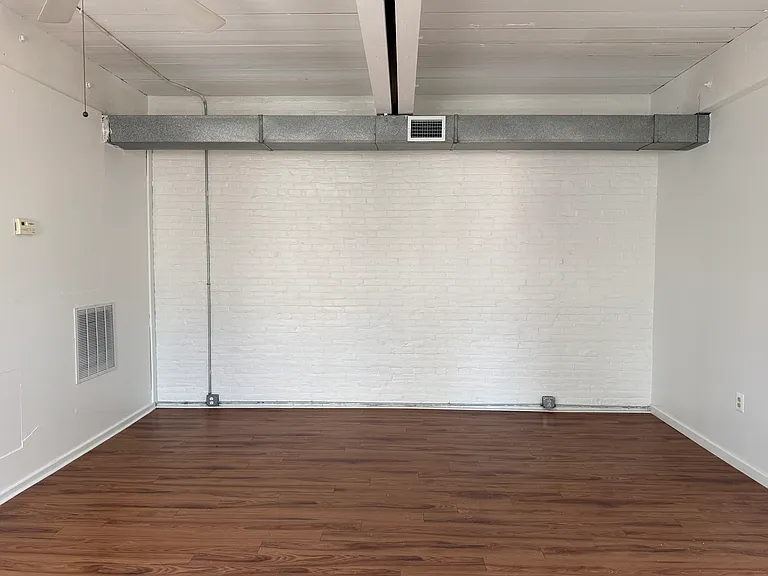 1011 Cherry St #4F — Photo 6