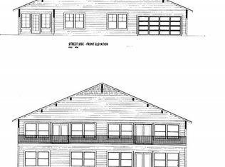 870 Columbia St, Cathlamet, WA 98612