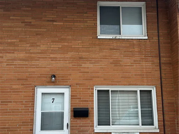 29902 Euclid Ave #B7, Wickliffe, OH 44092