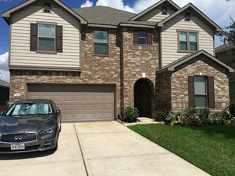 1st image of 7910 Tilbury Woods Ln