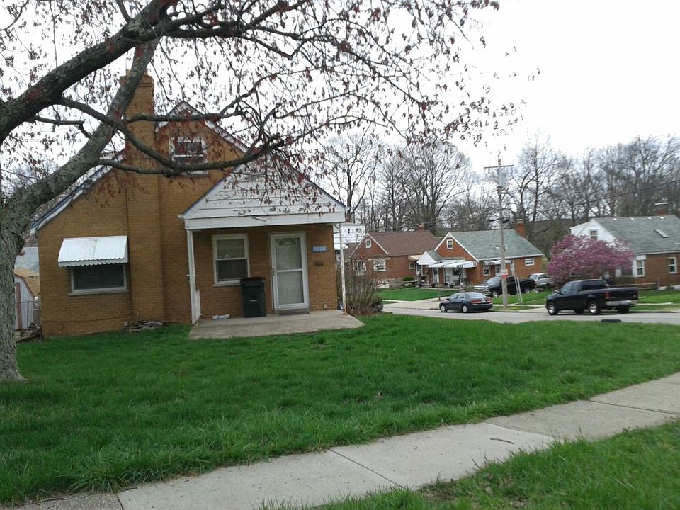 1st image of 3000 Brookview Dr