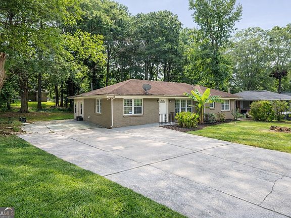 3rd image of 2403 Ousley Ct