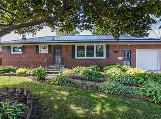 39 Vern Ln, Cheektowaga, NY 14227