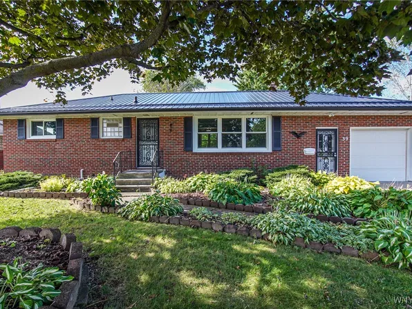 39 Vern Ln, Cheektowaga, NY 14227