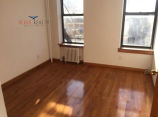 26-18 12th St #1B, Astoria, NY 11102