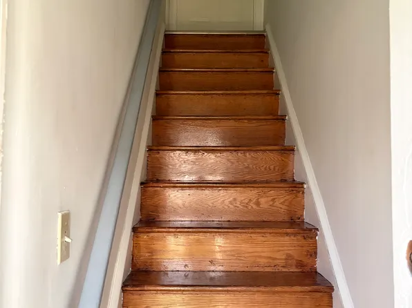 3156 Wellington St Floor 2, Philadelphia, PA 19149