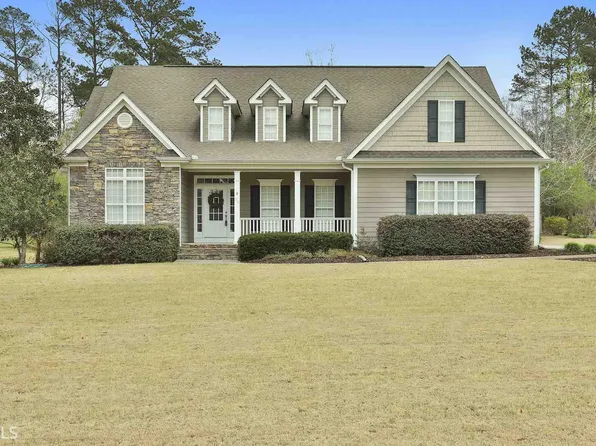 216 Cheshire Dr, Griffin, GA 30223