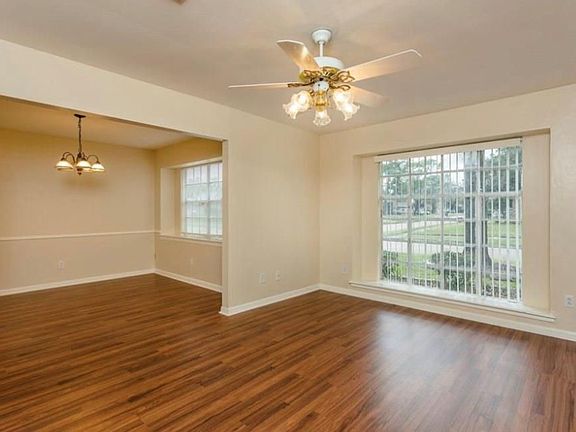 4th image of 5602 Arbor Vitae Dr